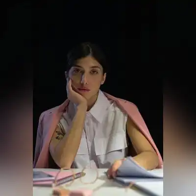 龚茵梨